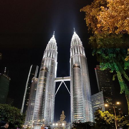 Sky Suites Klcc Homestay By Birdy Stay Kuala Lumpur Ngoại thất bức ảnh